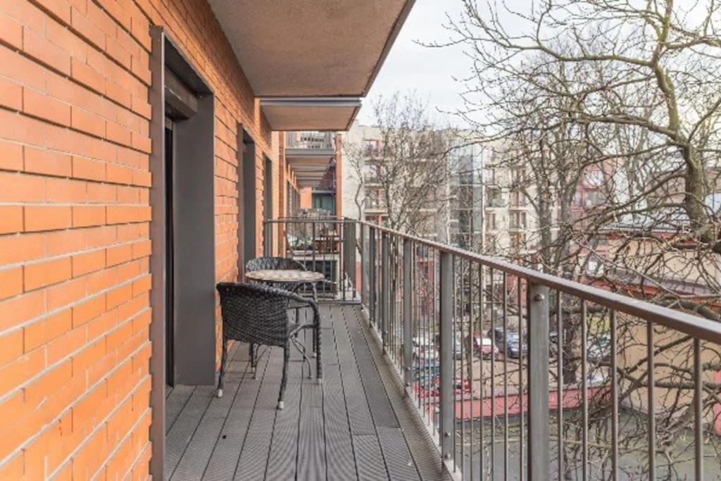 Uroczy Apartament - Angel City Krakow Dış mekan fotoğraf